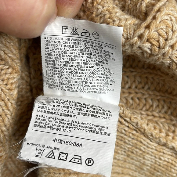 OLD NAVY Classic Cable Knit Pullover Sweater Sand Dune Tan Cotton Blend Crew S - Picture 10 of 12